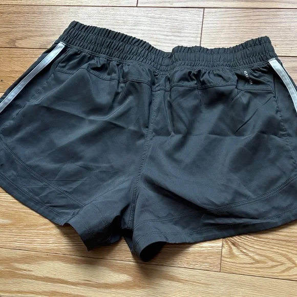 Adidas Women's Shorts - Picture 3 of 3